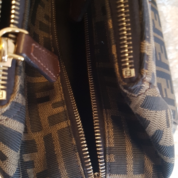 Fendi Handbag - Picture 16 of 16